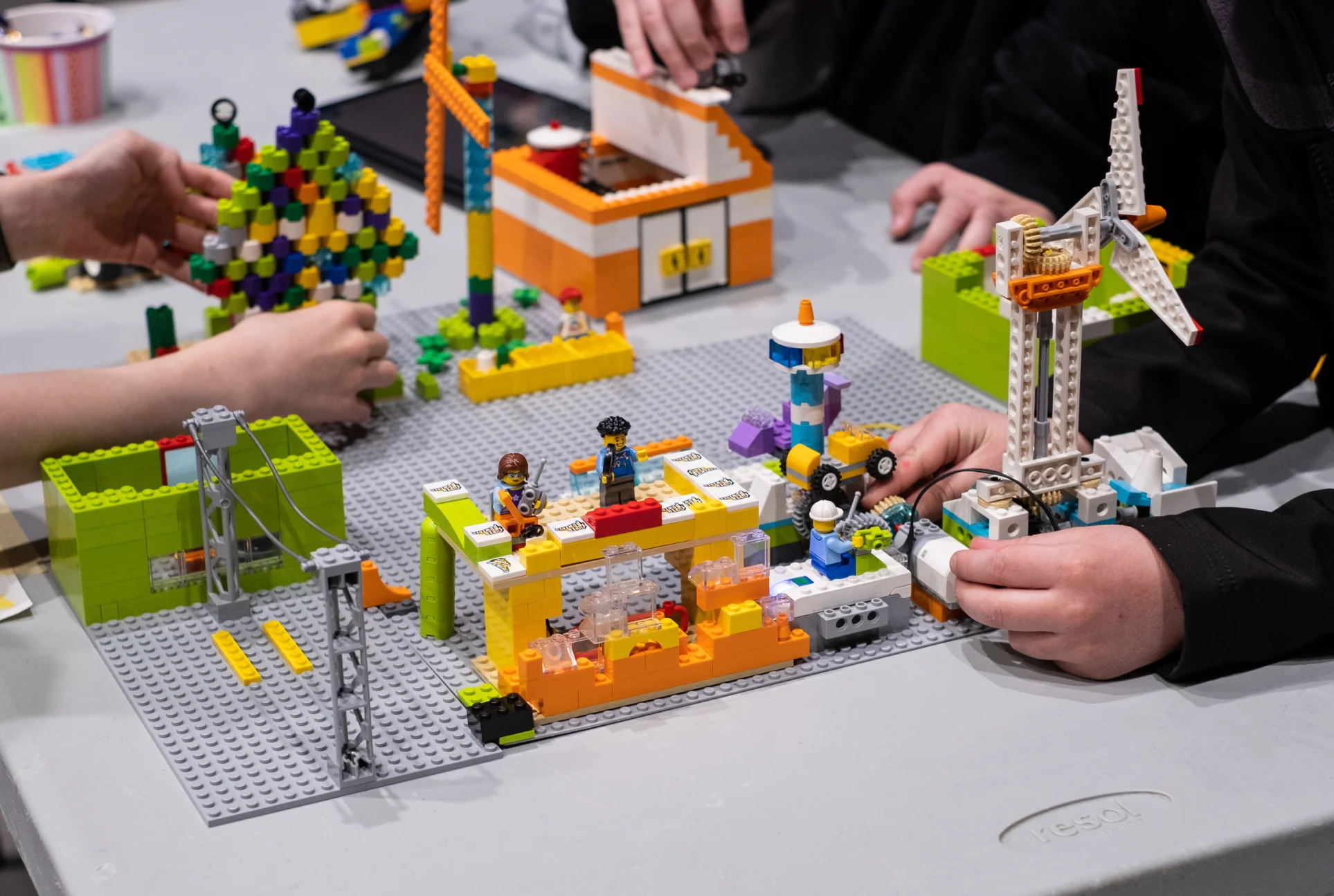 Brickanuck: Building Canada's First LEGO Rental Service with Booqable