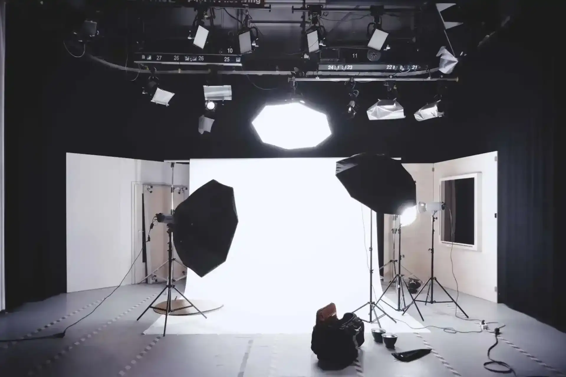 Transforming Customer Experience with Curaçao Filmcare and Booqable