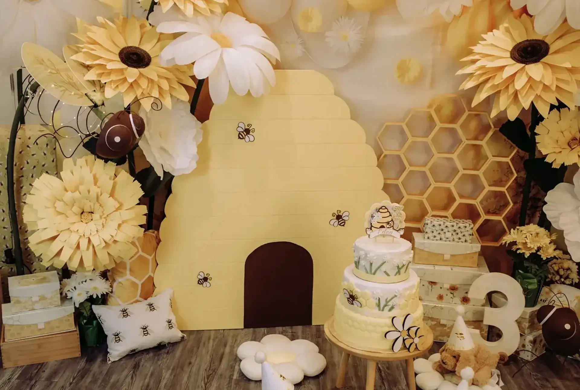 Fables and Flowers: From Phone Calls and Paperwork to an Organized Rental Workflow