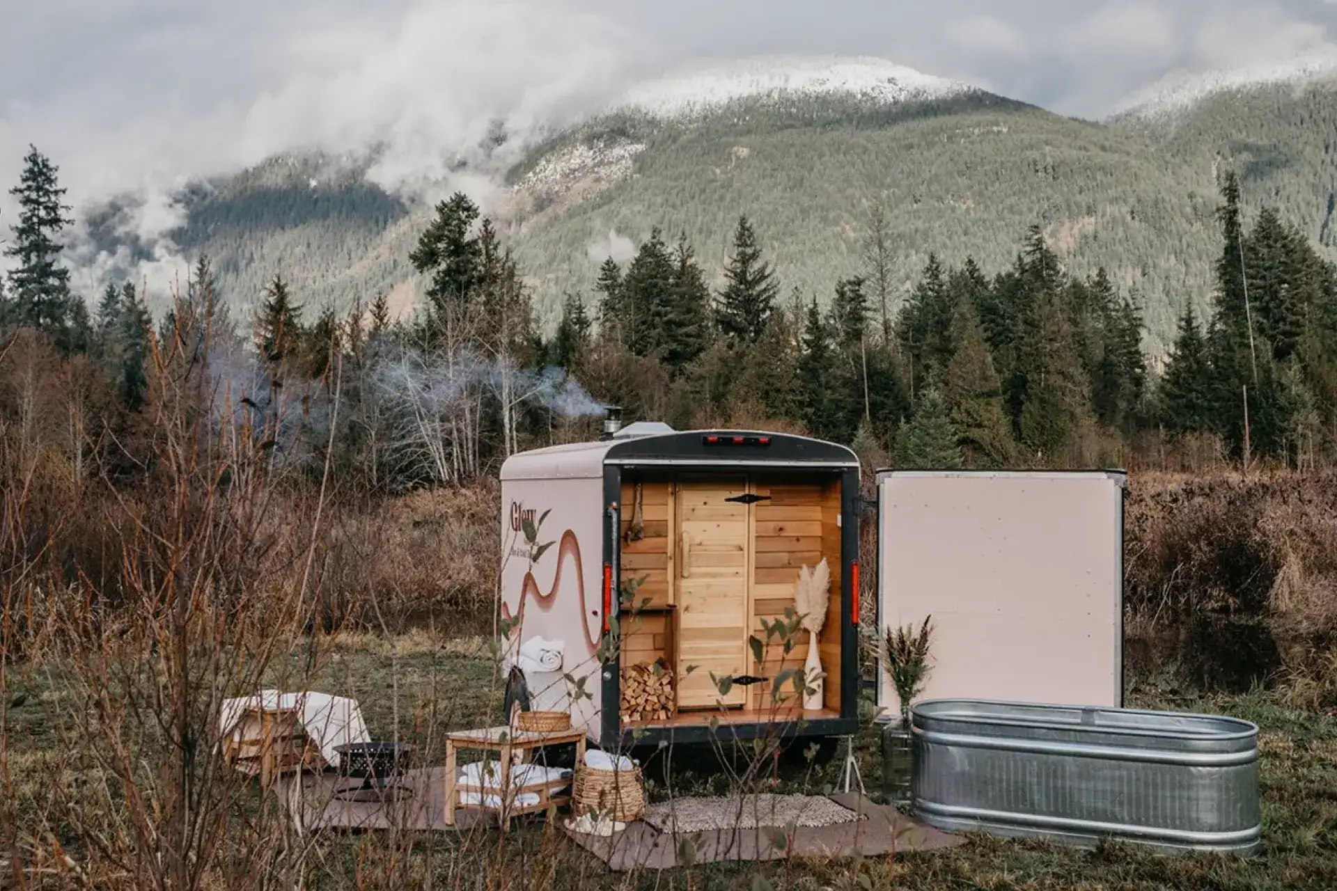 Glow Mobile Sauna: Powered by Booqable Rental Software