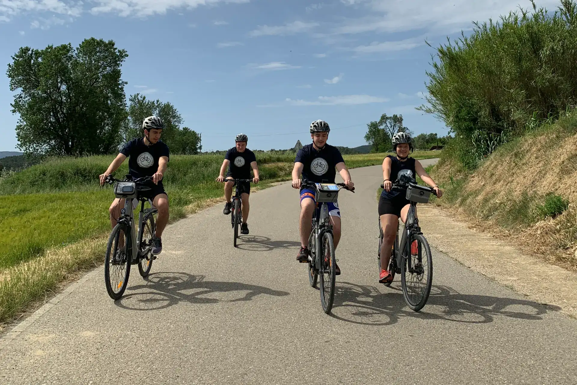 Happy Bikes Girona Simplifies Bike Rentals for Hotel Guests with Booqable