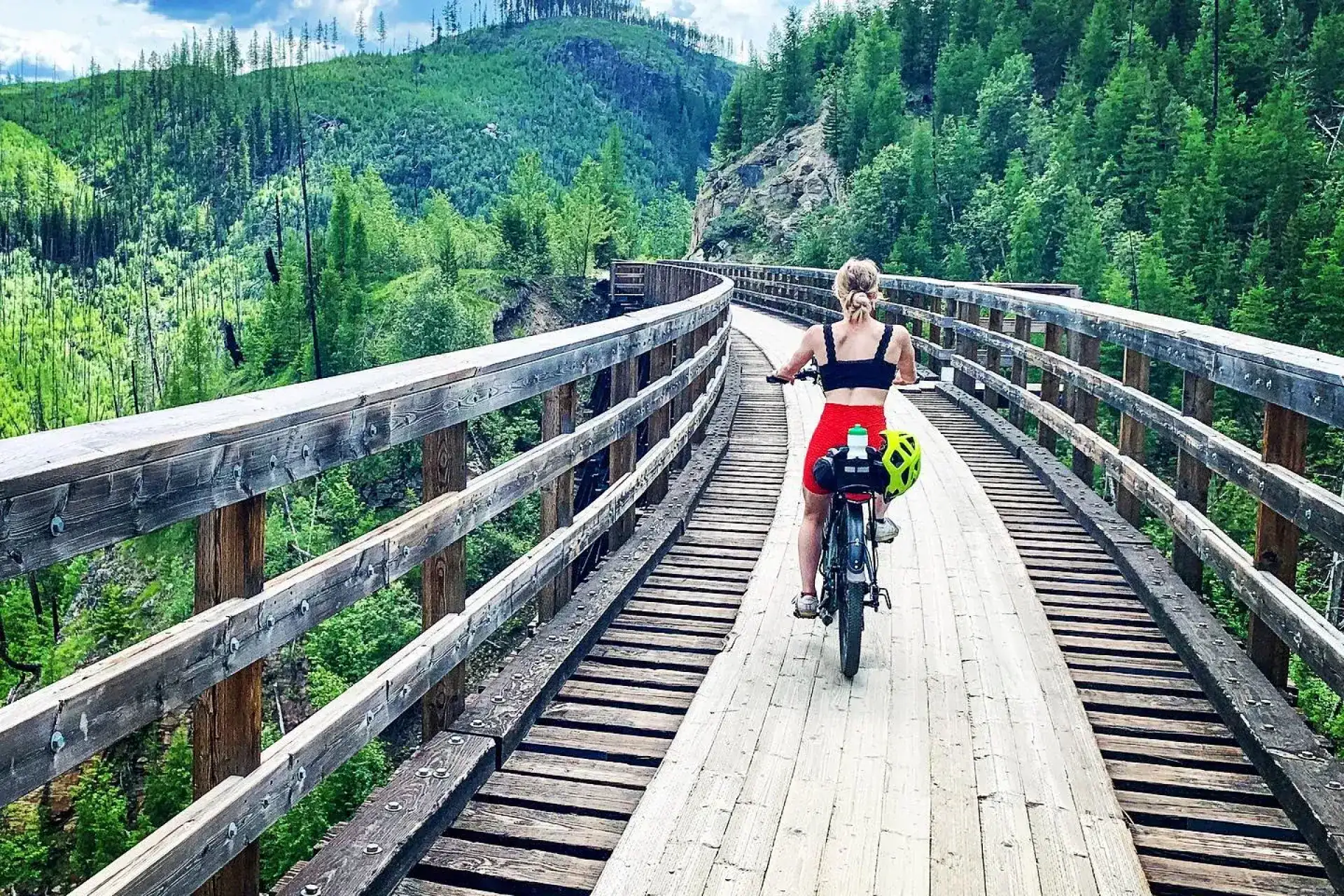 Launching Eco-Friendly Rentals with Lakeside Eco-Sports