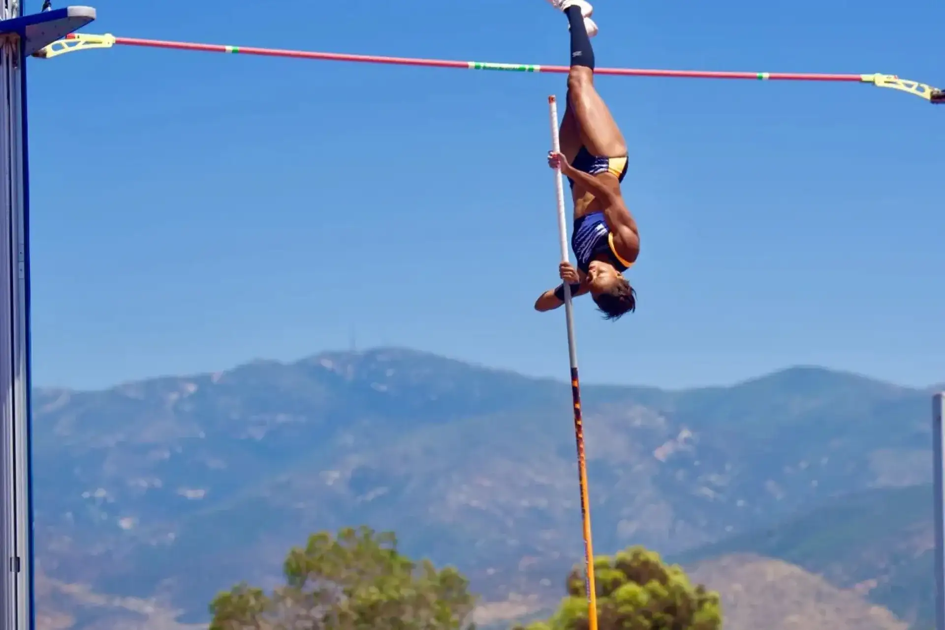 Maven Pole Vault: Managing A Multi-Location Rental Store with Booqable