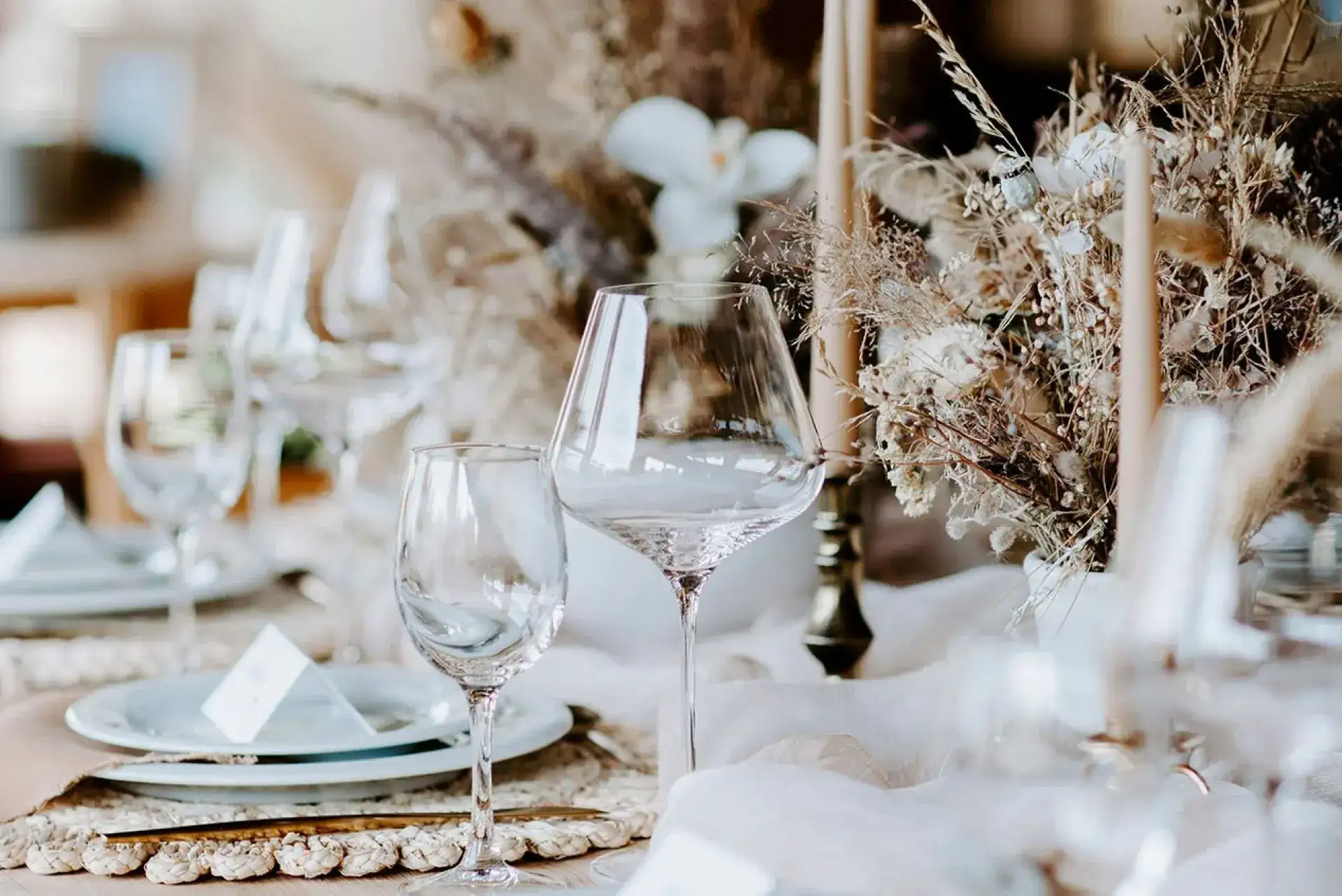MENUU: How Booqable Helped Fill a Market Gap in Wedding Décor Rentals